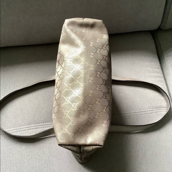 Authentic GUCCI PVC GG monogram tote bag🌸 - Picture 5 of 16